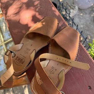 Pons Women's Brown Leather Sandals